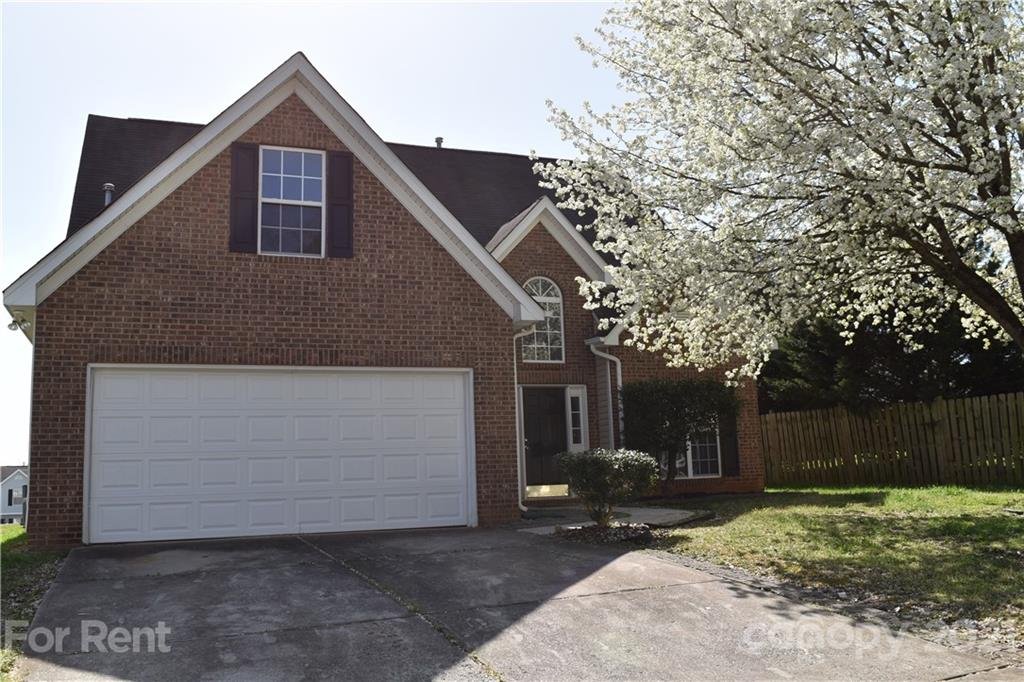 Property image 1 at 6656 Blythedale Drive, Charlotte, NC 28213