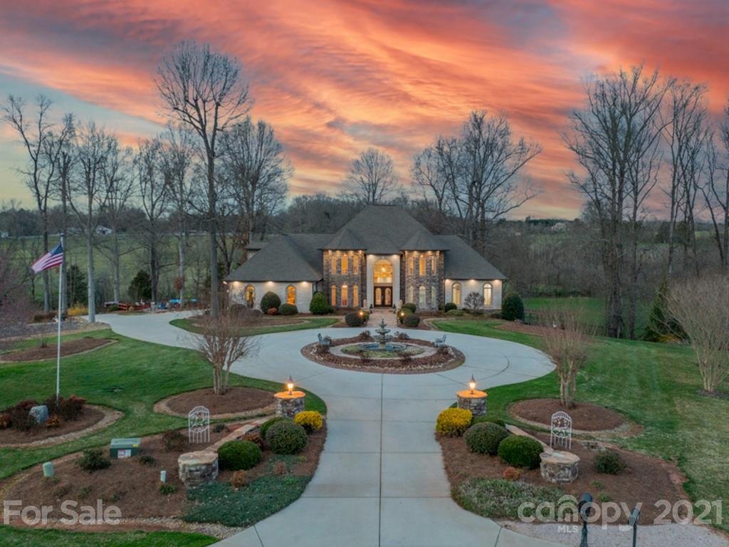 Property image 1 at 229 Cedar Lake Drive, Statesville, NC 28625