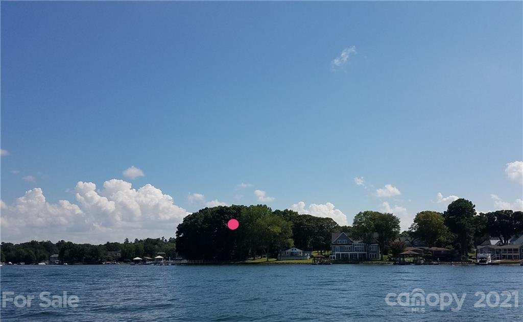 22214 Country Club Circle