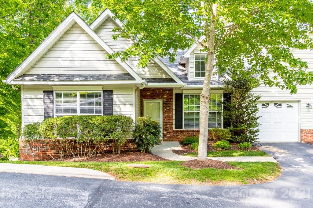 Property image 1 at 102 Nodding Lane, Asheville, NC 28803