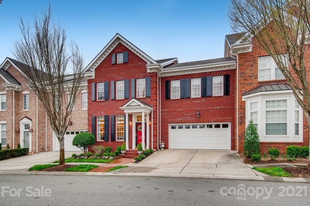 Property image 1 at 6213 Wakehurst Road, Charlotte, NC 28226