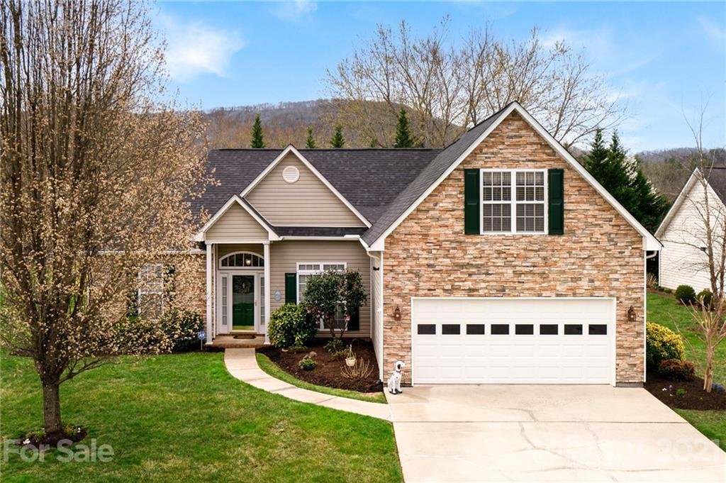 Property image 1 at 19 Meadow Pathway Drive, Fletcher, NC 28732