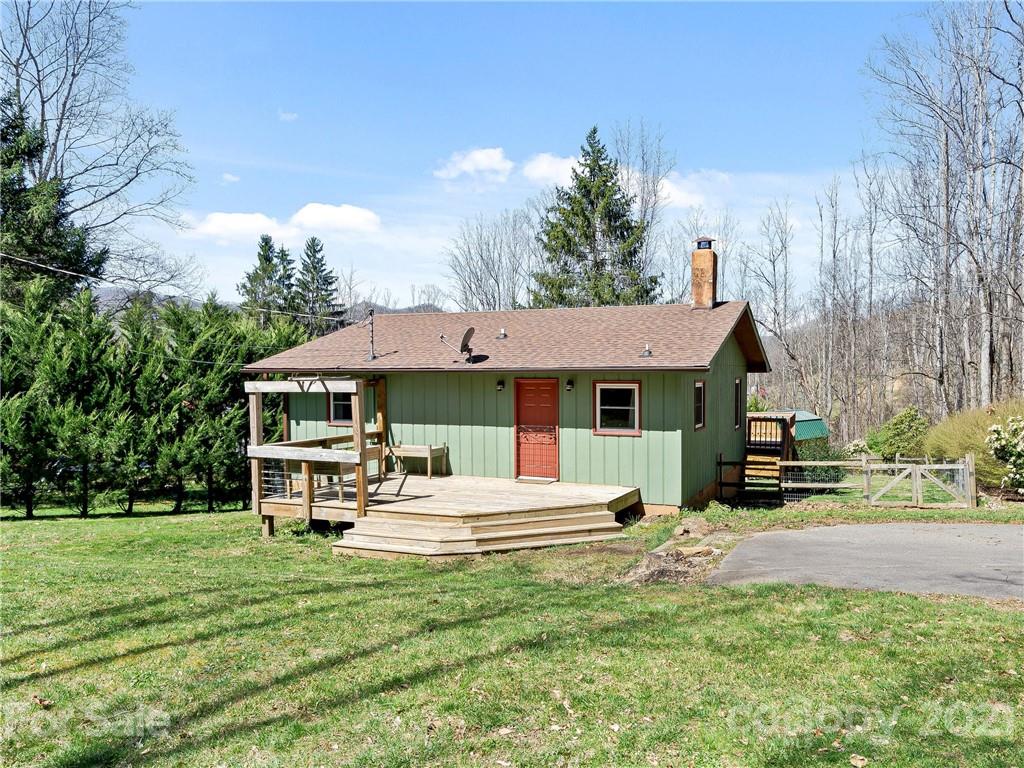 Property image 1 at 256 Apple Tree Court, Waynesville, NC 28786