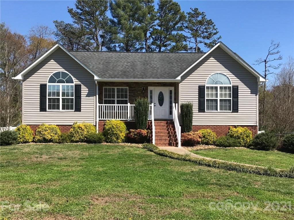 Property image 1 at 9081 Mccray Farms Drive, Hickory, NC 28601