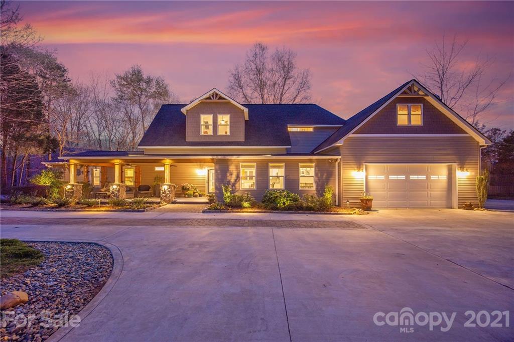 Property image 1 at 5611 Mountaineer Lane, Concord, NC 28025