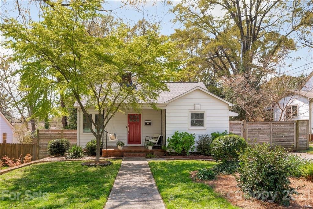 Property image 1 at 1112 Meadow Lane, Charlotte, NC 28205