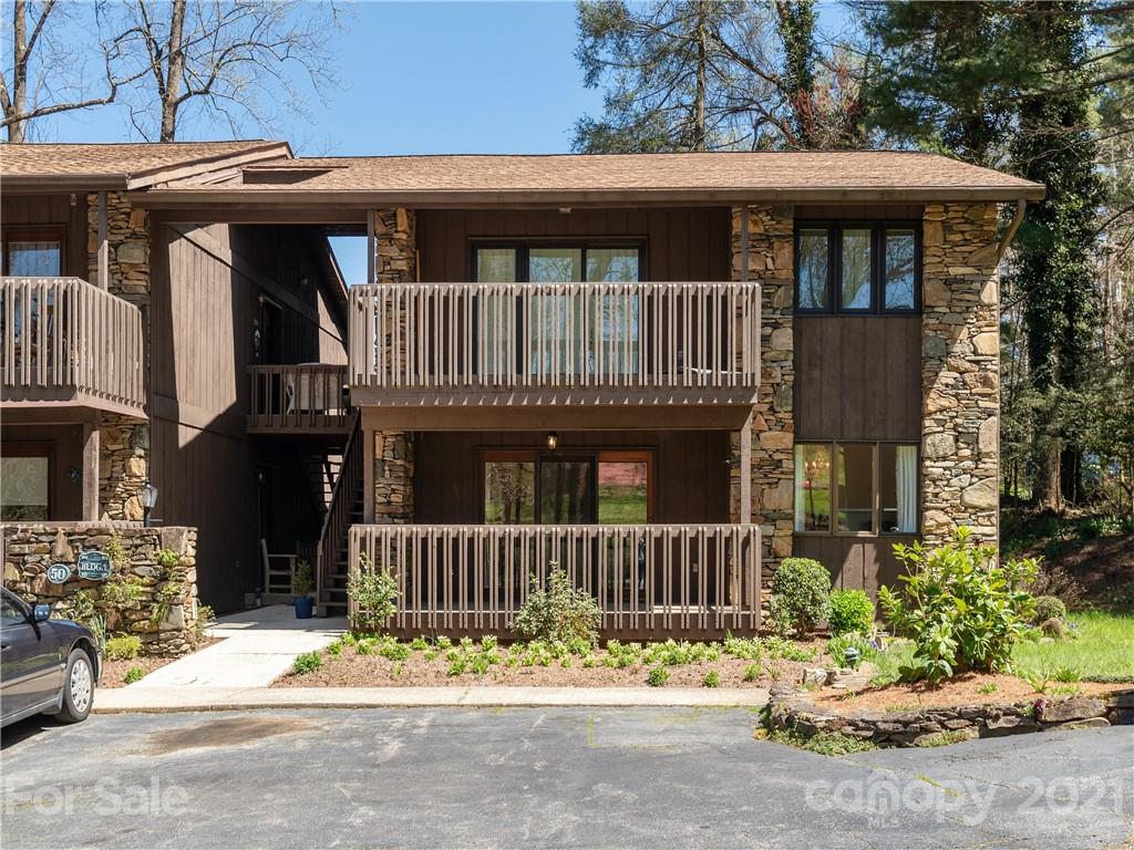 Property image 1 at 50 Maxine Lane, Hendersonville, NC 28739