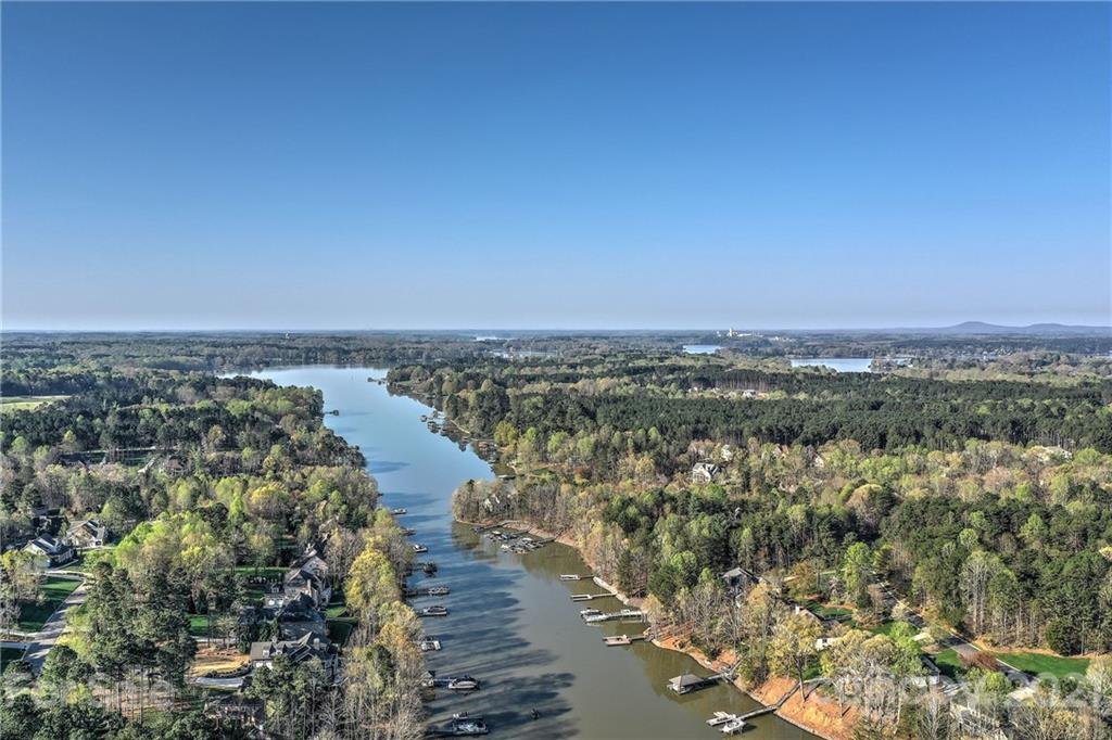 Property image 1 at 194 Northington Woods Drive, Mooresville, NC 28117