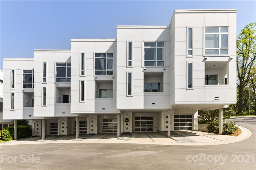 Property image 1 at 314 Viburnum Way Court, Charlotte, NC 28208