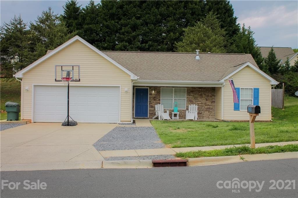 Property image 1 at 2622 Amber Crest Drive, Gastonia, NC 28052