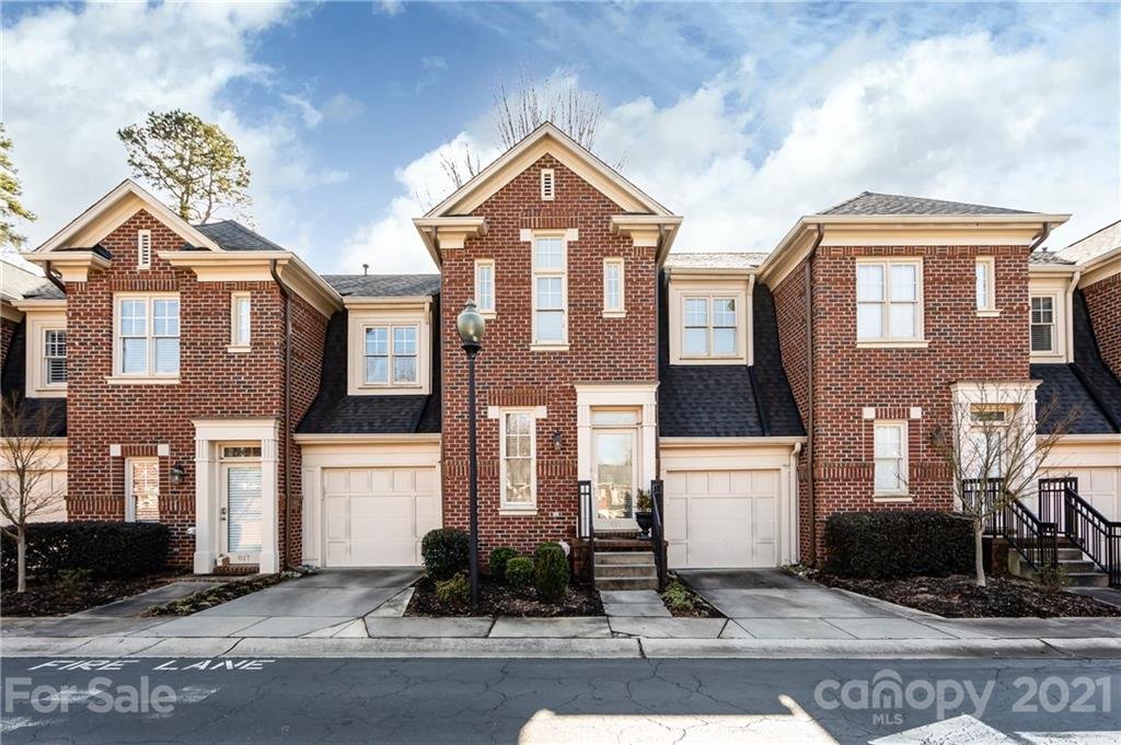 821 Park Slope Drive