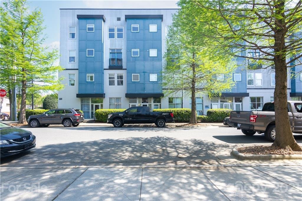 Property image 1 at 970 Hill Street, Charlotte, NC 28208