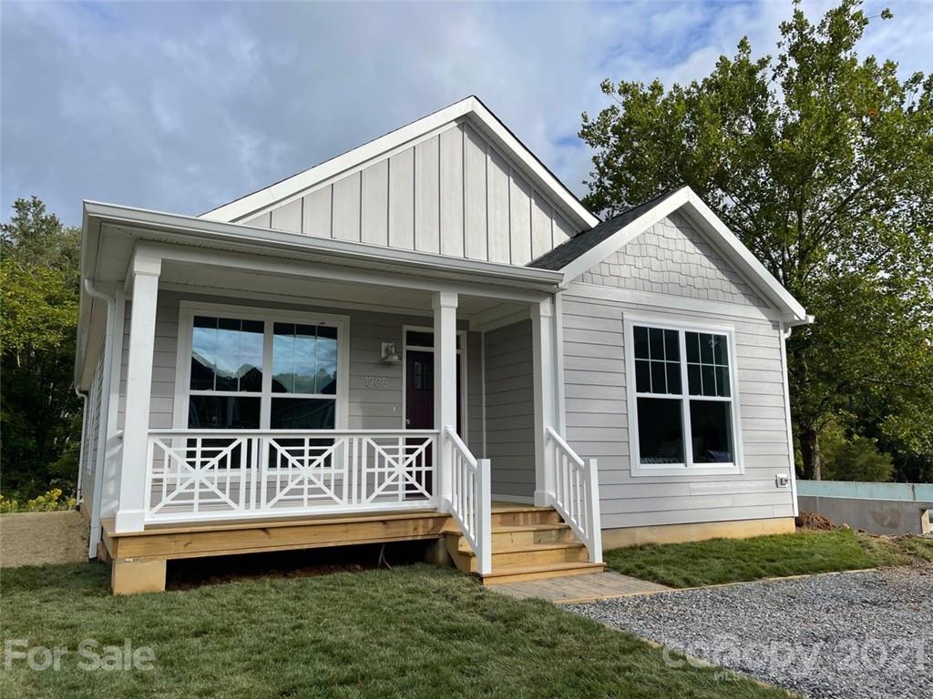 Property image 1 at 1208 Seven Sisters Lane, Black Mountain, NC 28711