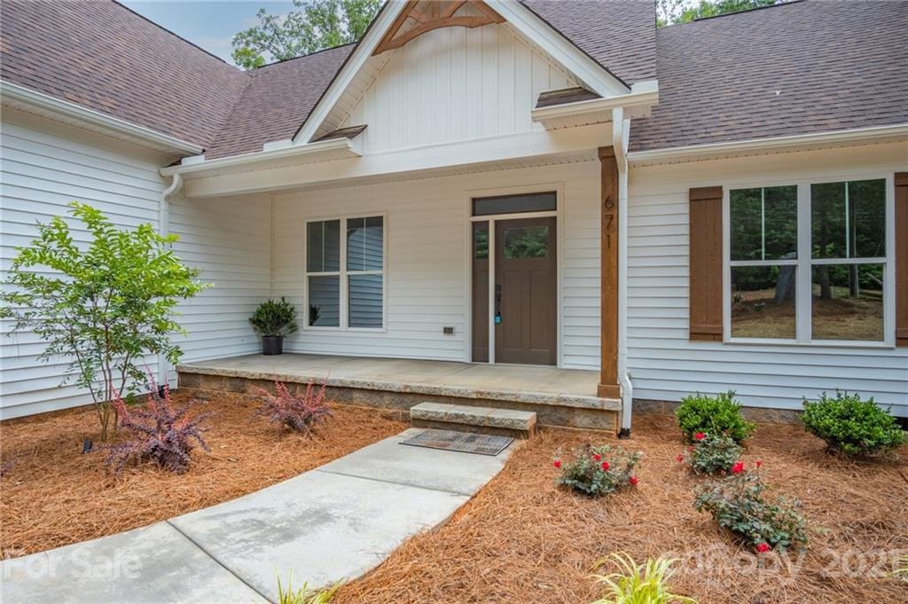 671 Acorn Acres Road