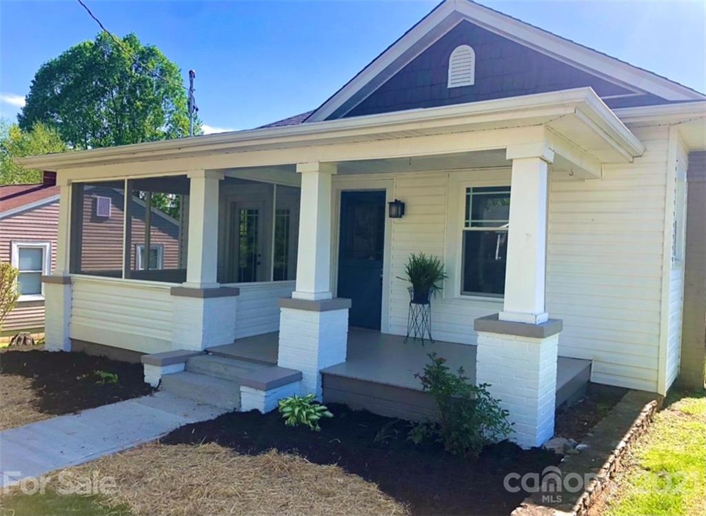 Property image 1 at 506 Westview Street, Lenoir, NC 28645