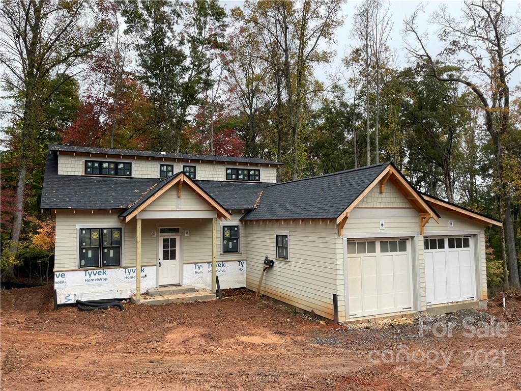 Property image 1 at 10 Ashe Park Circle, Asheville, NC 28806