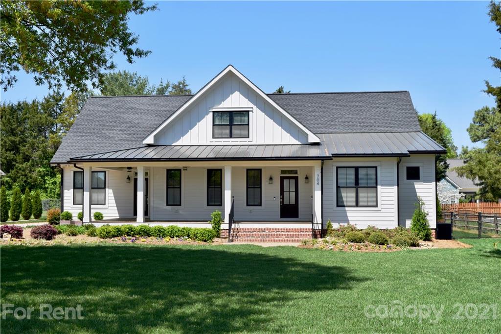 Property image 1 at 704 Langtree Road, Mooresville, NC 28117