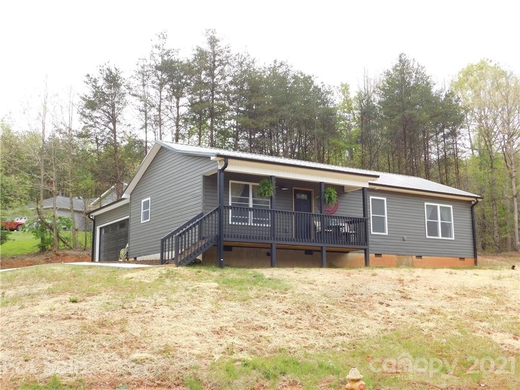 Property image 1 at 1925 Bear Paw None, Hickory, NC 28602