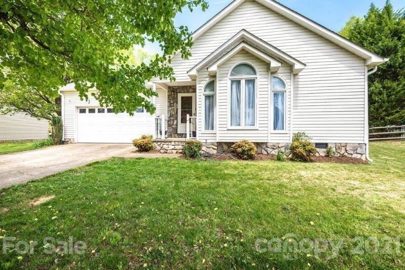 Property image 1 at 1508 Indian Springs Drive, Conover, NC 28613