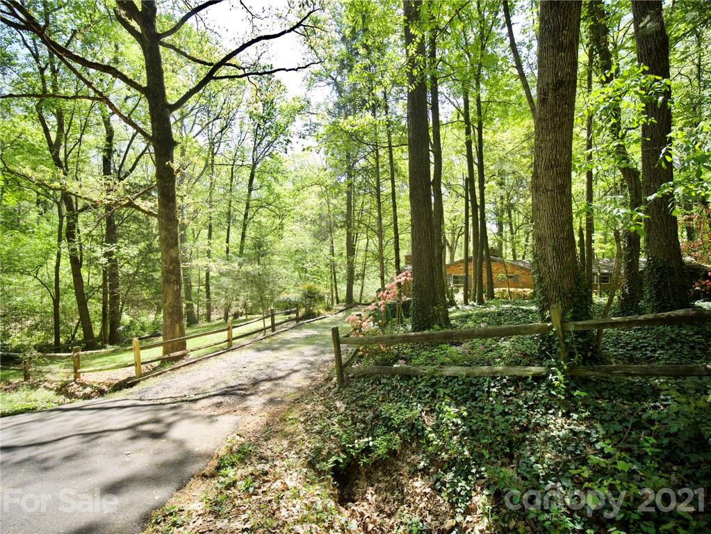 Property image 1 at 3835 Brookwood Road, Charlotte, NC 28215