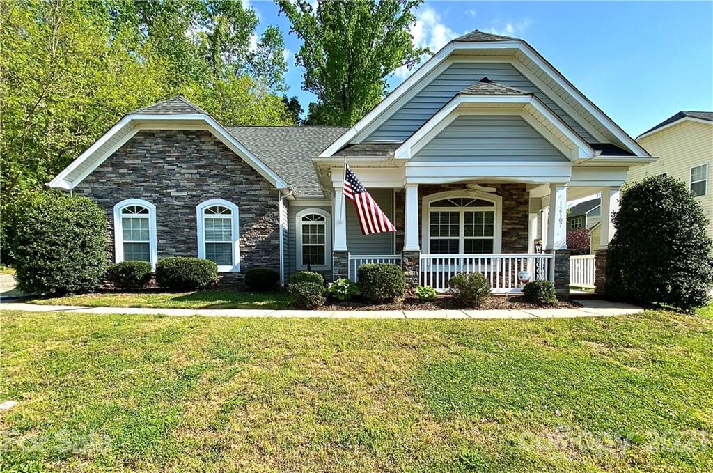 12107 Journeys End Trail