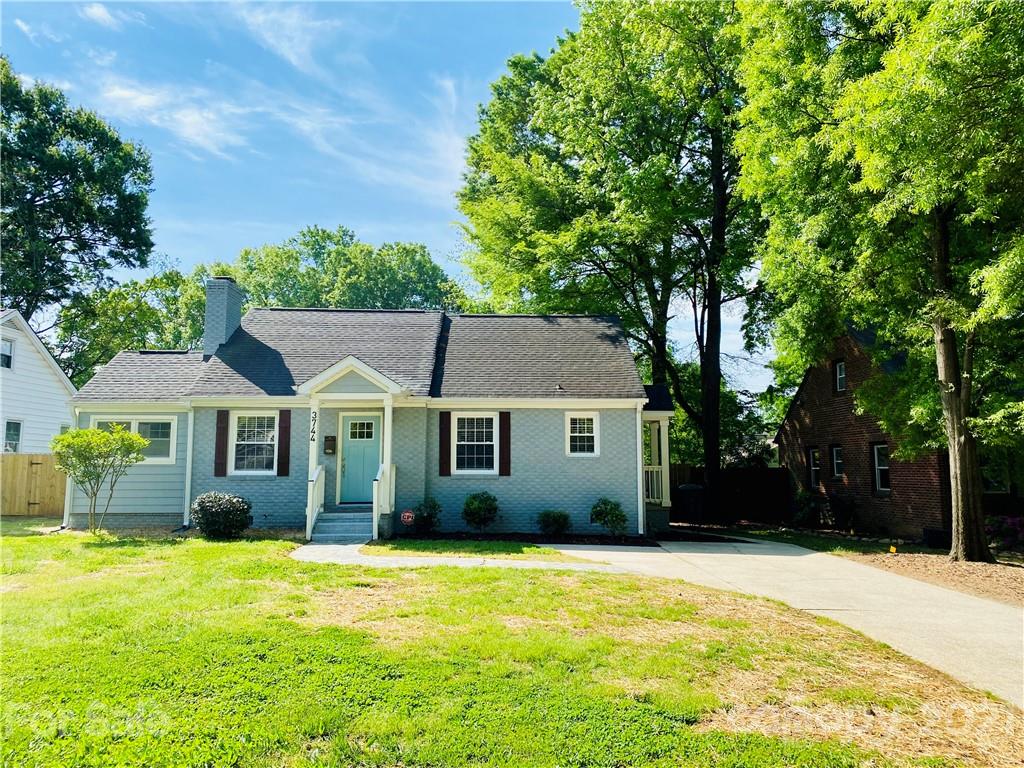 3744 The Plaza Plaza