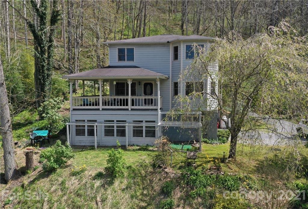 Property image 1 at 676 Countryside Drive, Waynesville, NC 28785