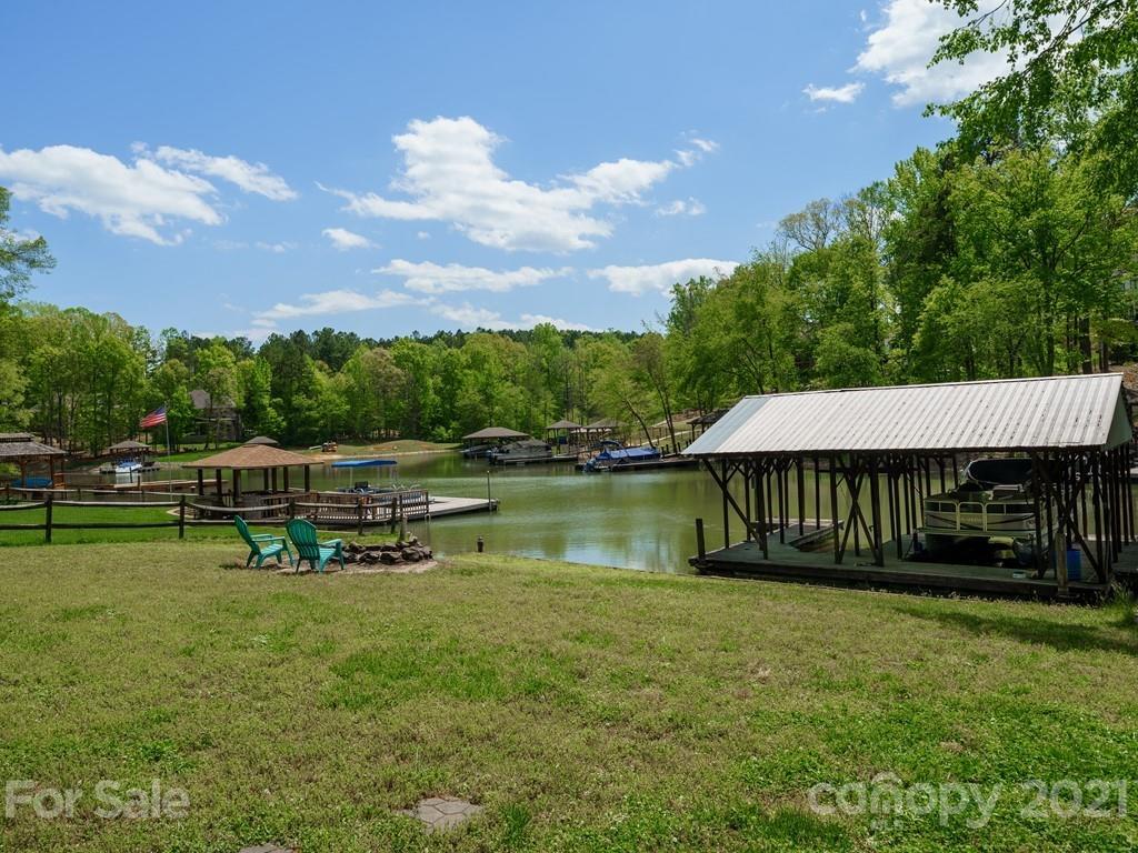 Property image 1 at 7112 Executive Circle, Denver, NC 28037