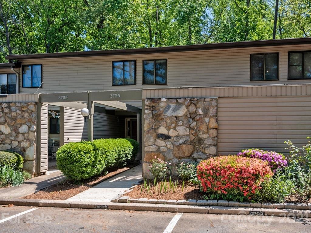 3735 Winding Creek Lane