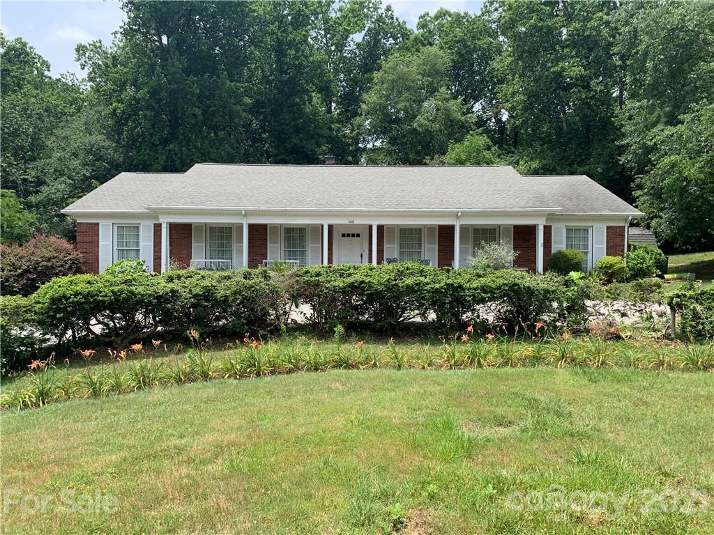 Property image 1 at 100 Brookmeade Drive, Statesville, NC 28625