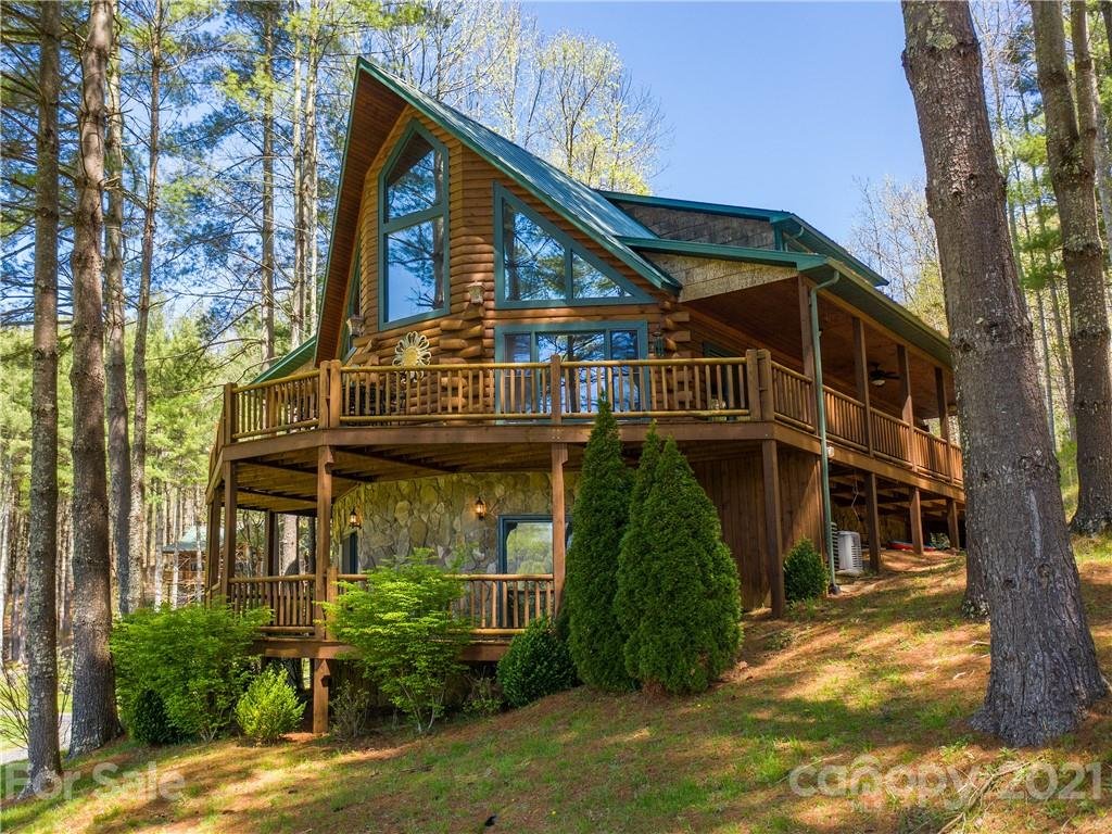 Property image 1 at 206 White Pine Lane, Bakersville, NC 28705