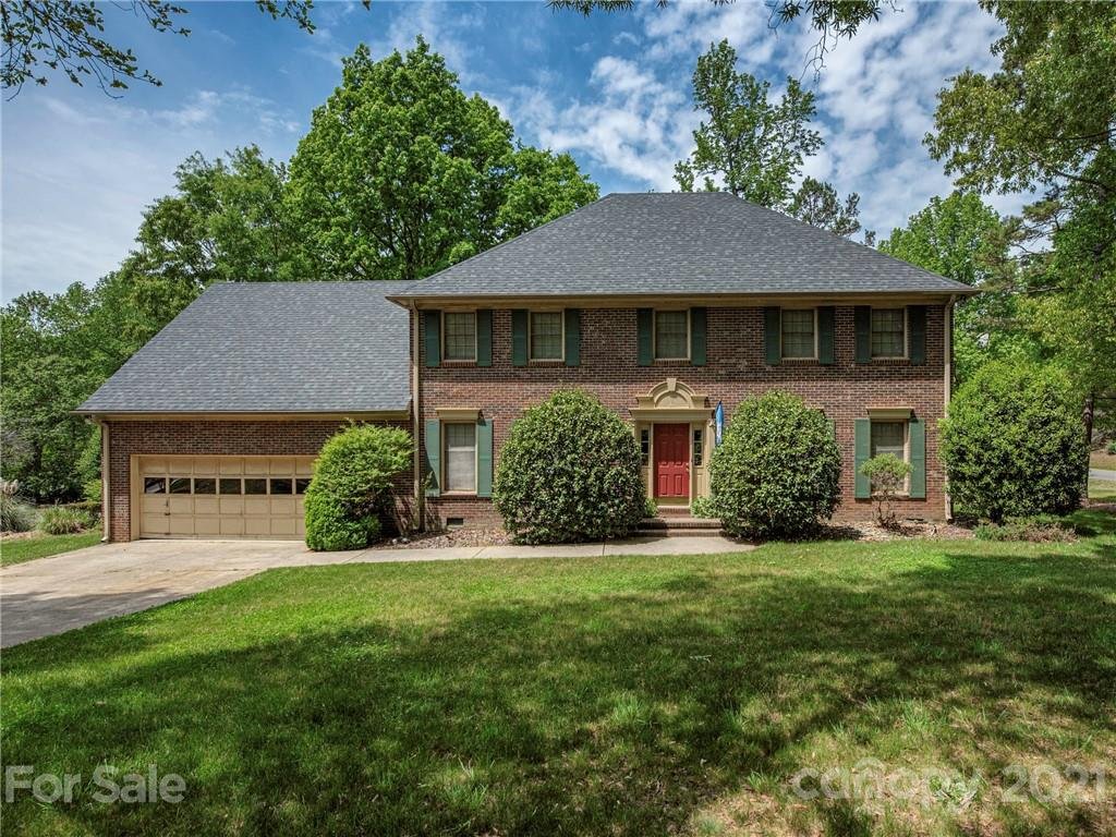 Property image 1 at 10400 Andiron Drive, Matthews, NC 28105