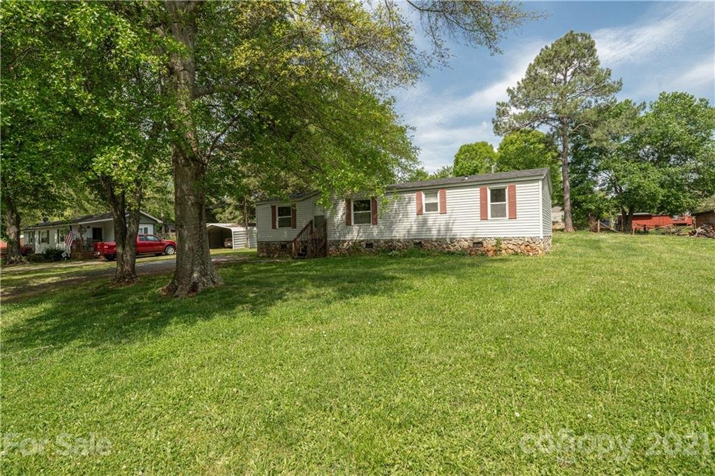 Property image 1 at 1116 Bexley Lane, Lincolnton, NC 28092