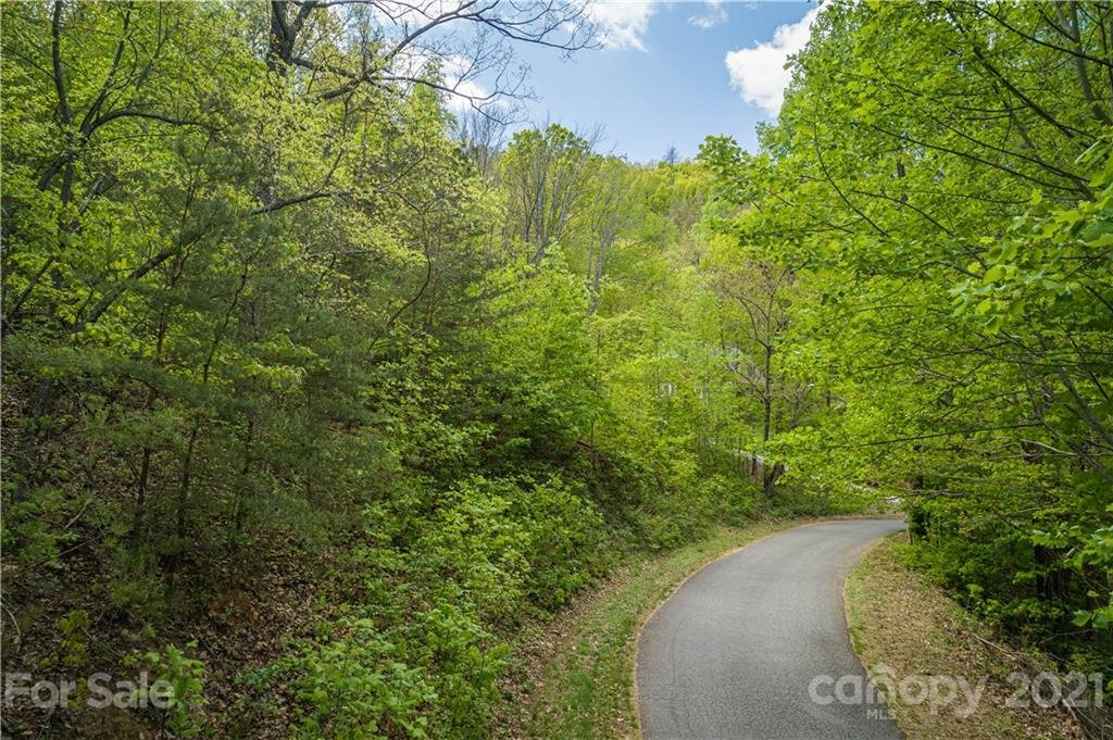 Property image 1 at 3336 Stones Throw Drive, Valdese, NC 28690