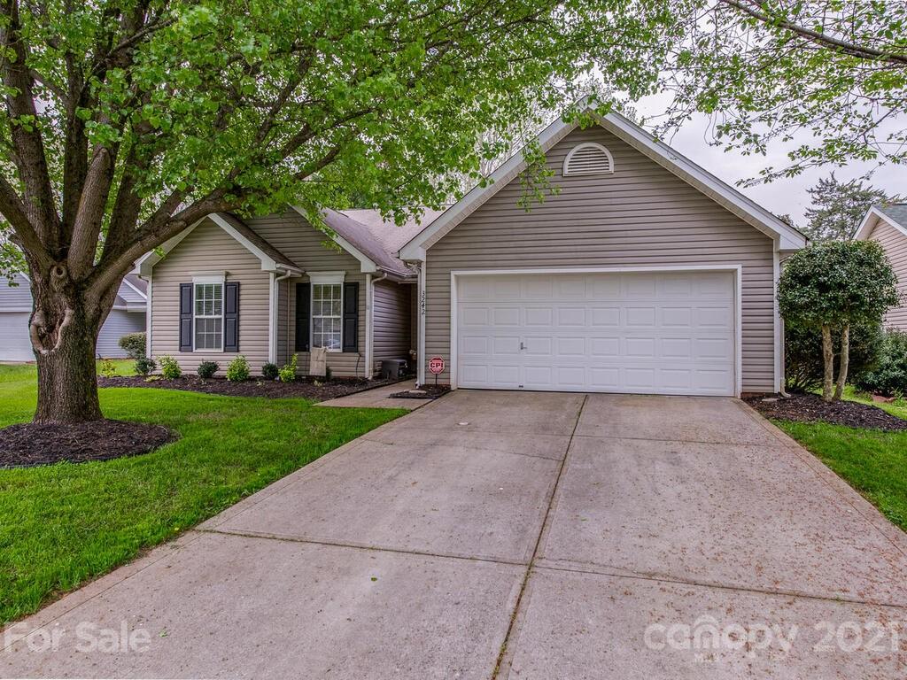 Property image 1 at 3242 Longspur Drive, Matthews, NC 28105