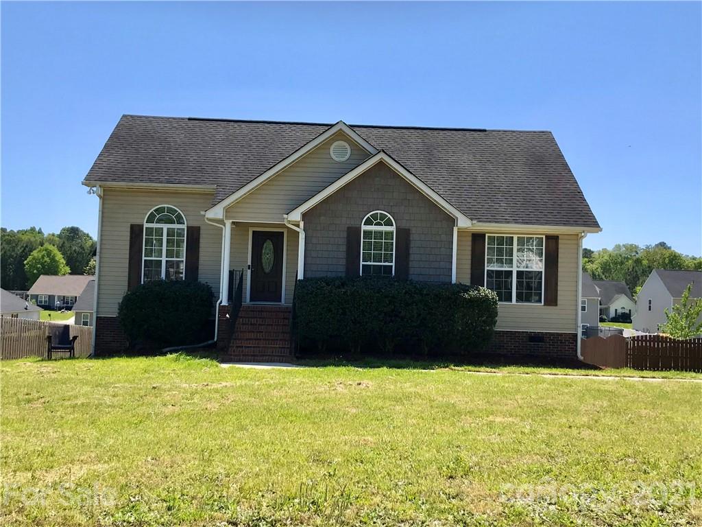 Property image 1 at 417 Oakleigh Lane, Oakboro, NC 28129