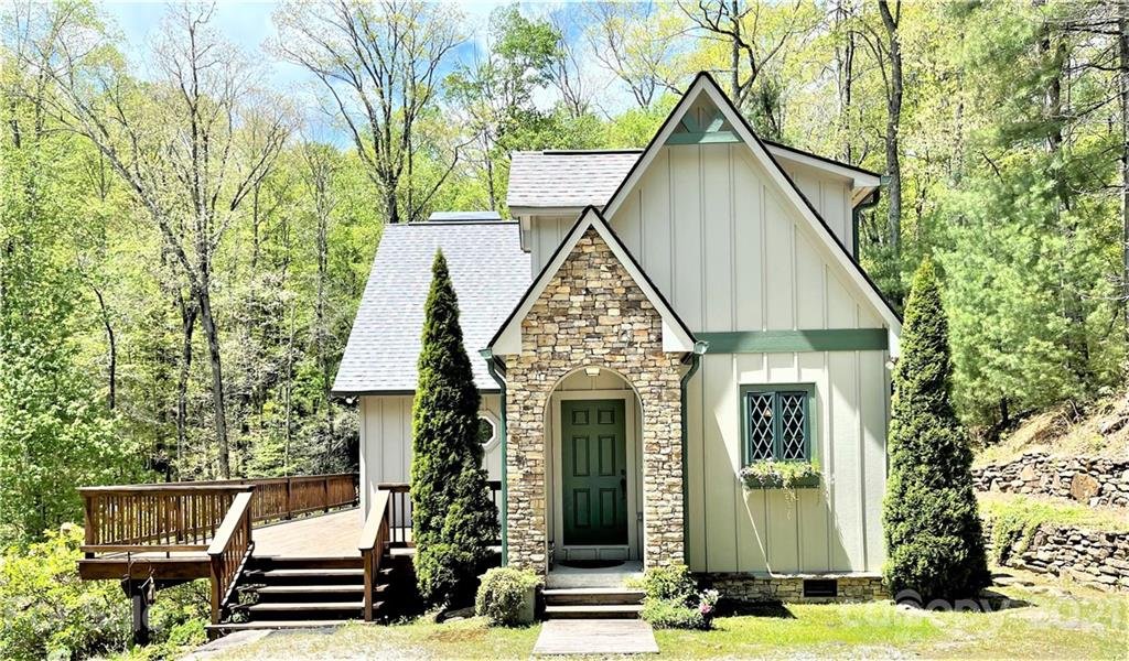 Property image 1 at 50 Glen Ryall Drive, Lake Toxaway, NC 28747