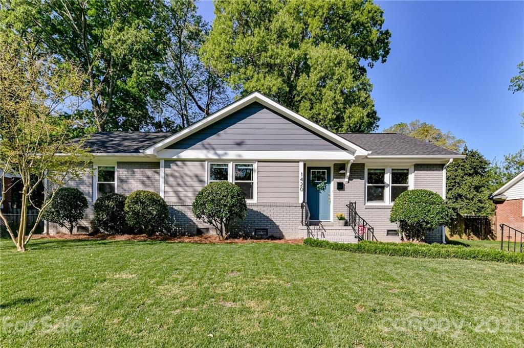 Property image 1 at 1420 Tarrington Avenue, Charlotte, NC 28205