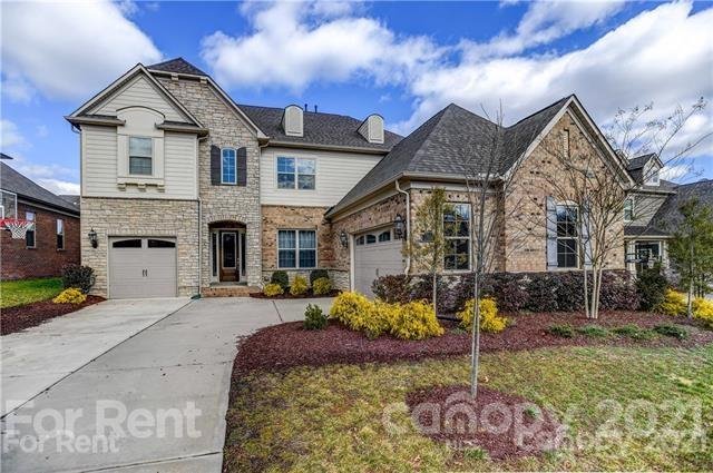 1710 Maple Oak Drive