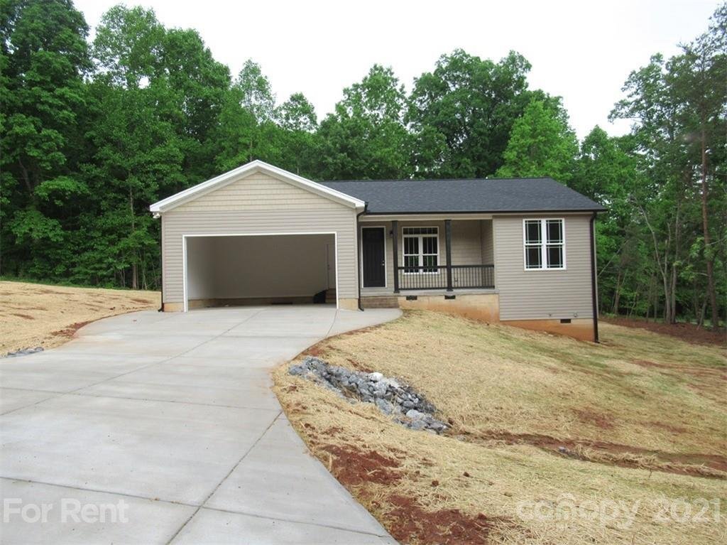 Property image 1 at 4574 River Run Circle, Hickory, NC 28602