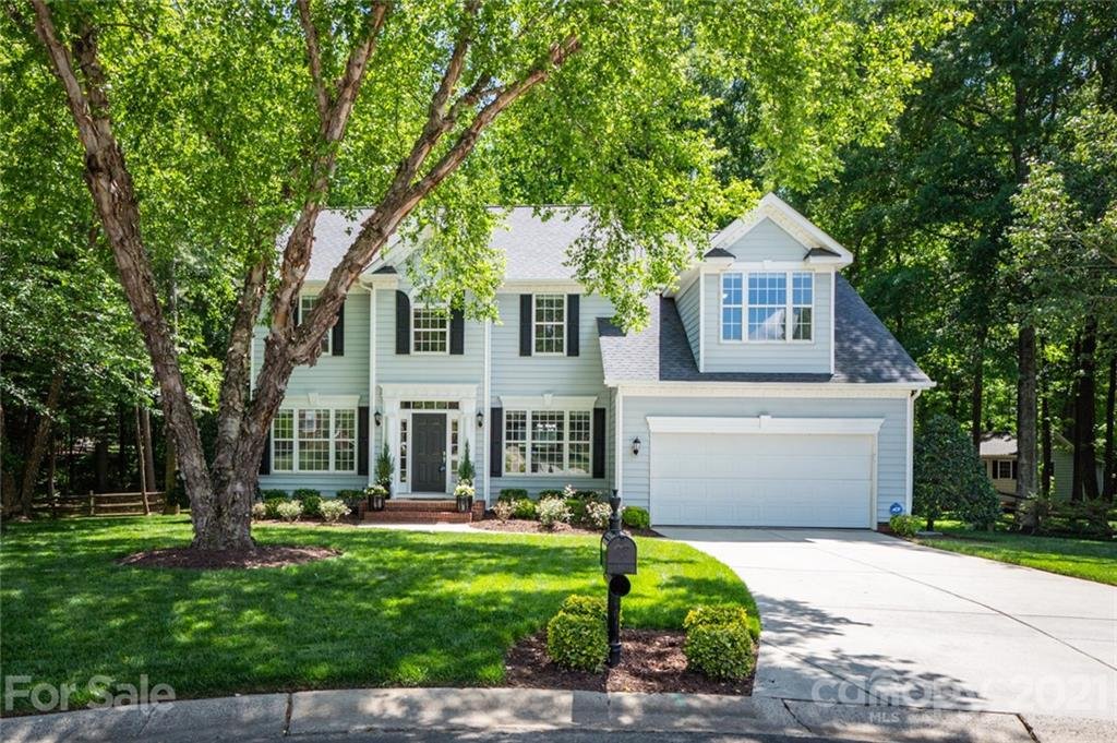 Property image 1 at 10441 Foxdale Court, Charlotte, NC 28277
