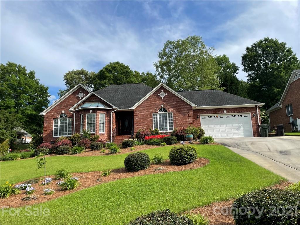 1431 Woodhurst Drive