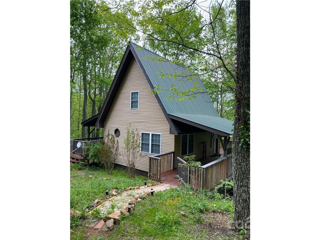 Property image 1 at 38 Manna Way, Sylva, NC 28779