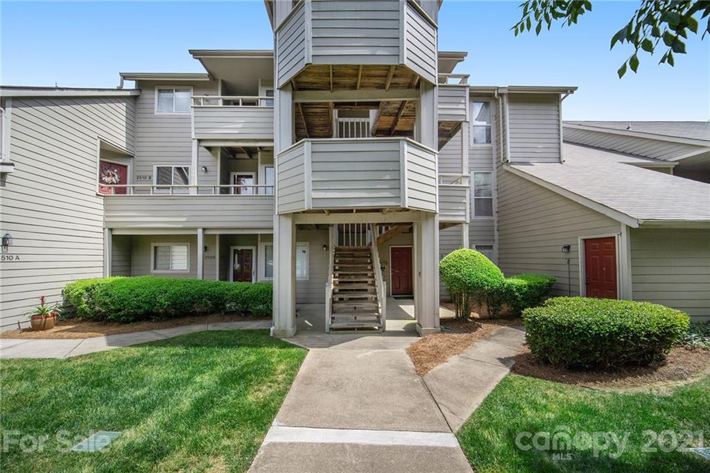 2506 Stradbrook Drive