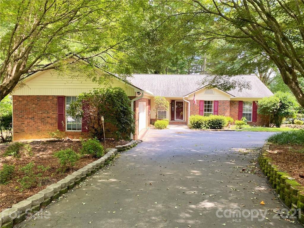 Property image 1 at 1 Pebble Beach Court, Etowah, NC 28729