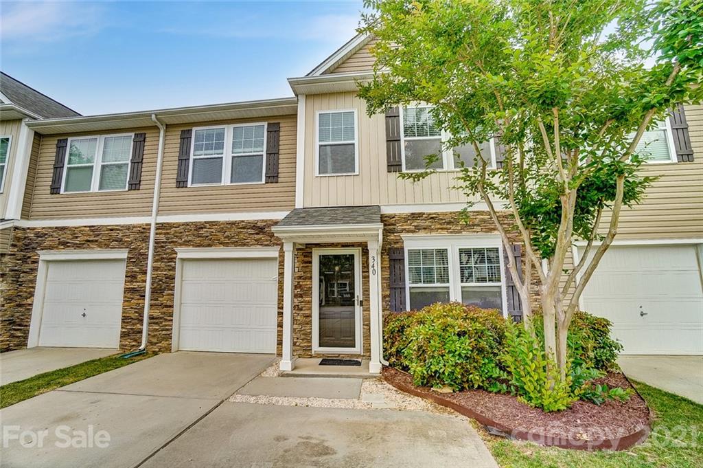 Property image 1 at 340 Battery Circle, Clover, SC 29710