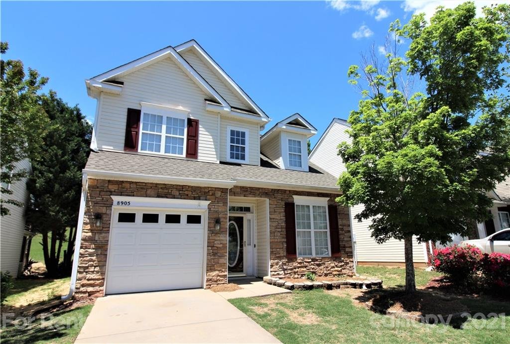 Property image 1 at 8905 Holland Park Lane, Charlotte, NC 28277