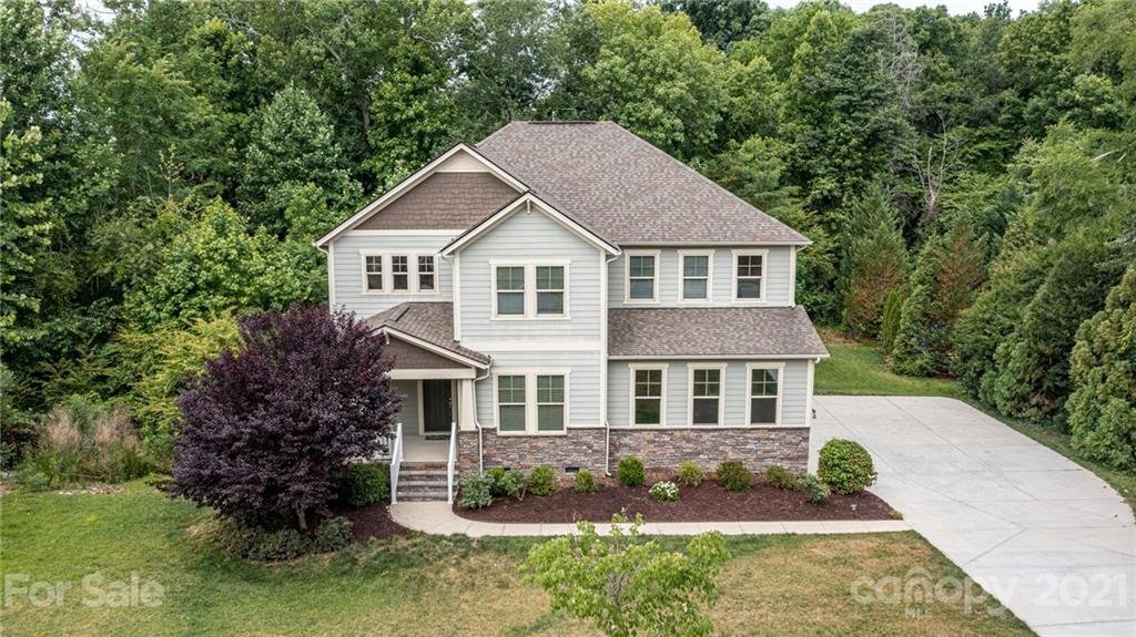 1834 Kings Manor Court