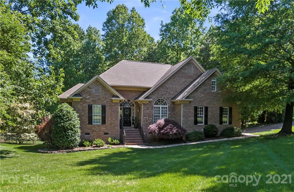 Property image 1 at 5720 Crown Hill Drive, Mint Hill, NC 28227
