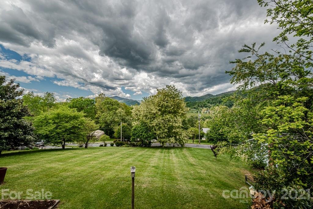 Property image 1 at 211 Forsythia Lane, Clyde, NC 28721